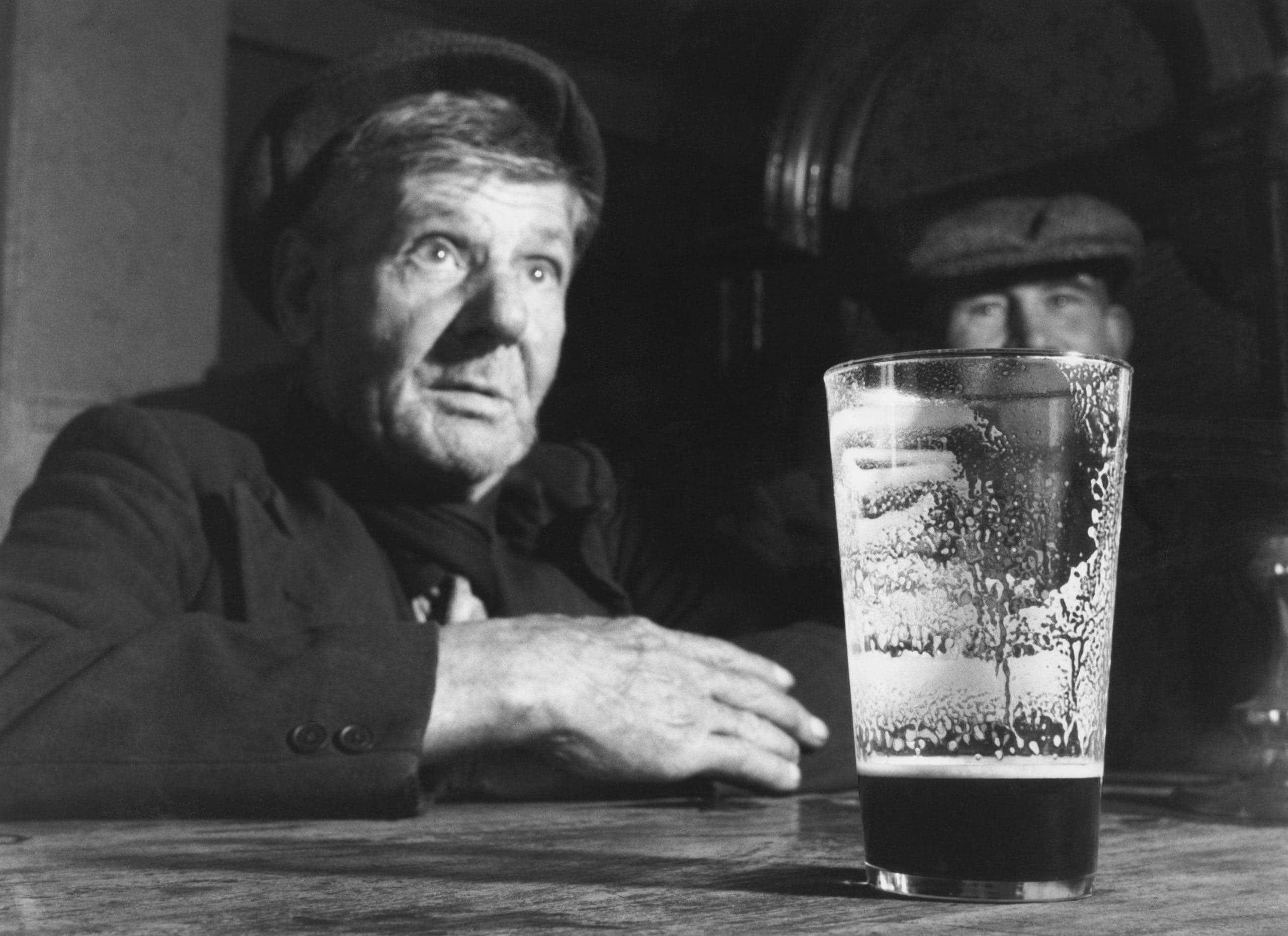 Henry Barter at John Mullet's bar in Dublin, 1953.