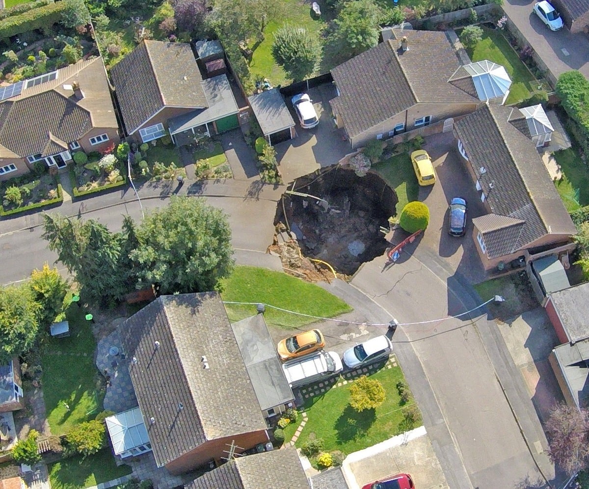 St-Albans-Sink-Hole-1