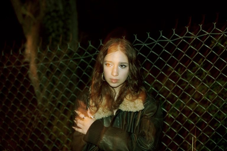 ISABEL LAROSA - PRESS SHOT