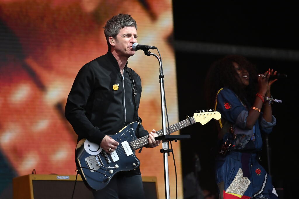 Noel Gallagher council skies new album
