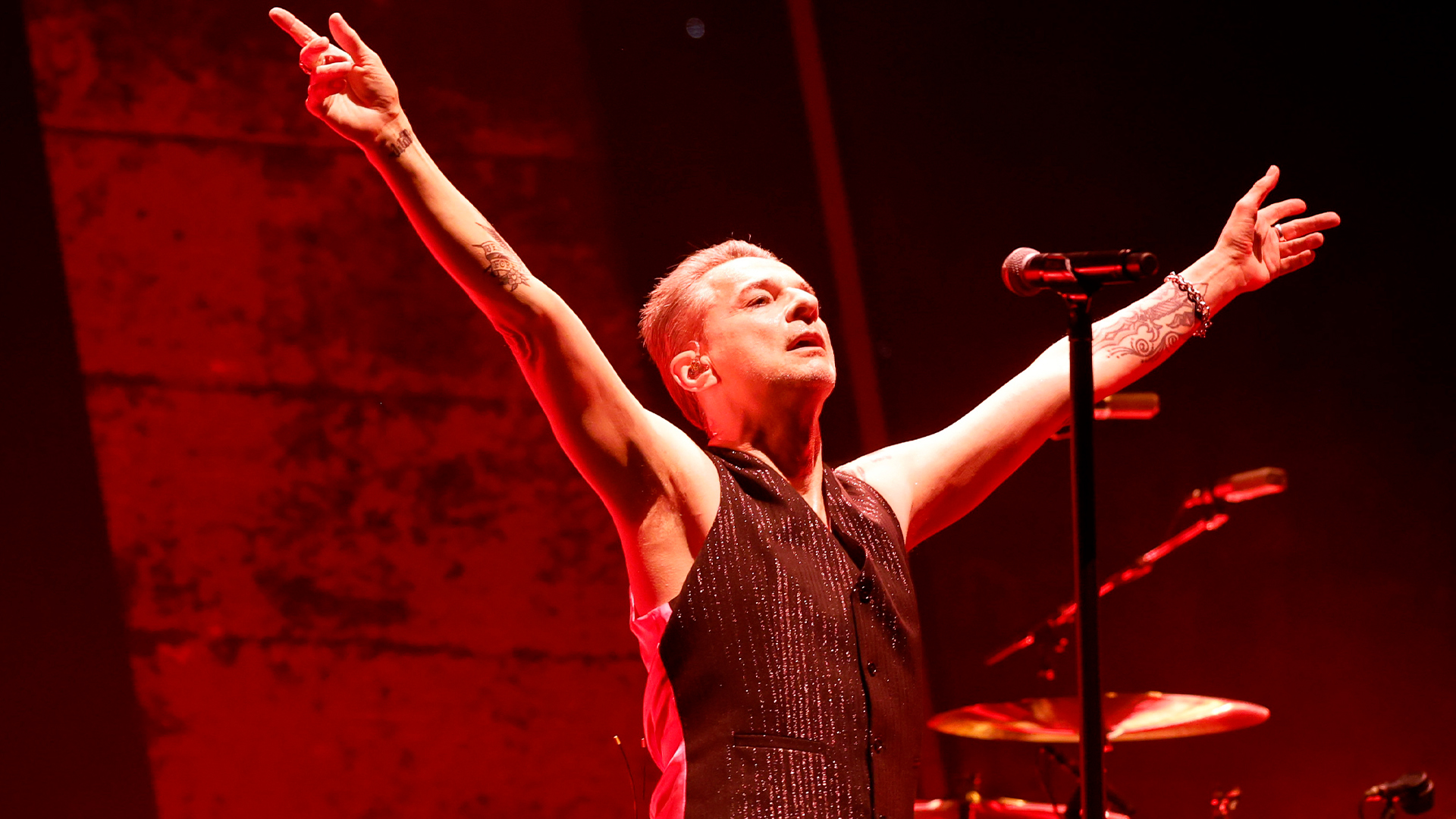 Depeche Mode Twickenham Stadium review