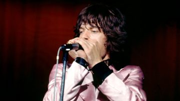 Mick Jagger harmonica