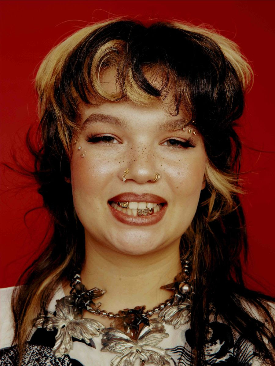 Маған тағы су ішуге бола ма, әйелім?