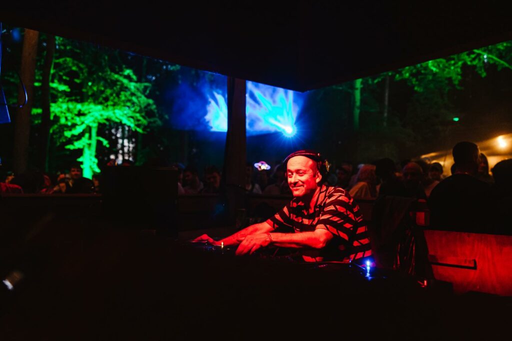 250809_HOUGHTON_2025_JakeDavis_@jakephilipdavis_@khromacollective-7396