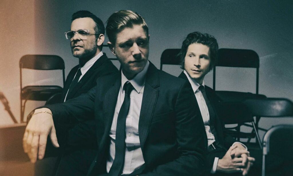 Interpol-014 (credit Eliot Lee Hazel)
