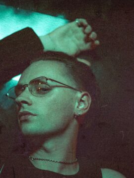 01 Portrait MAIN 1 (by Liv Hamilton) (1)