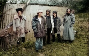 swim-deep@2000x1270-1392x884