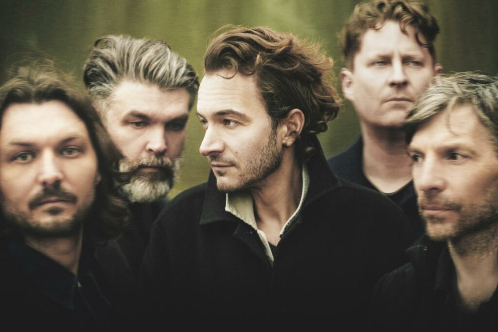 Editors press photo by Rahi Rezvani, 2026
