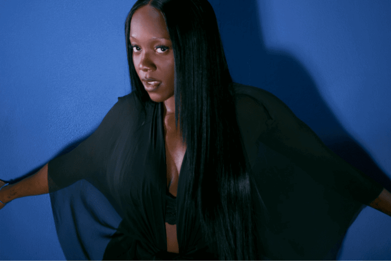 Rachel Chinouriri, press photo for new single 'Broken Chair'