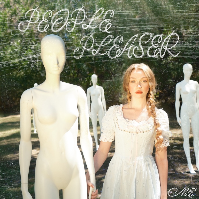 Mollie Elizabeth, press photo ahead of new EP People Pleaser