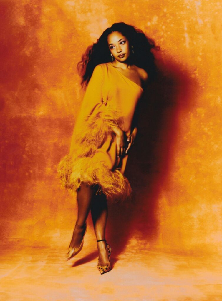 Olympia Vitalis, press photo for new single 'December Sunshine'